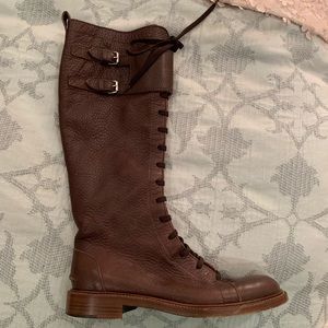 Adorable lace-up boots from Italy